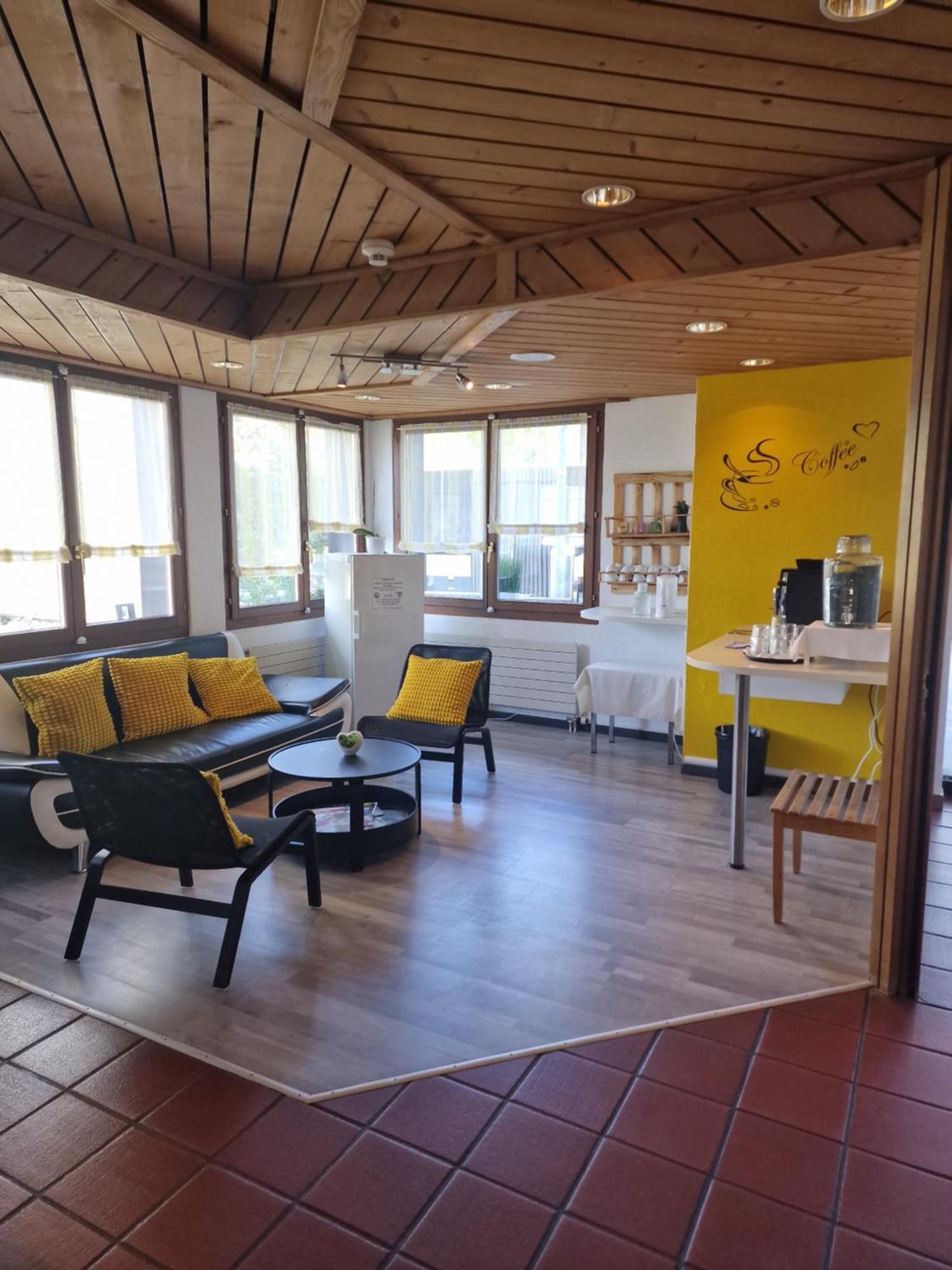 Hotel Alpha Thun Eksteriør billede