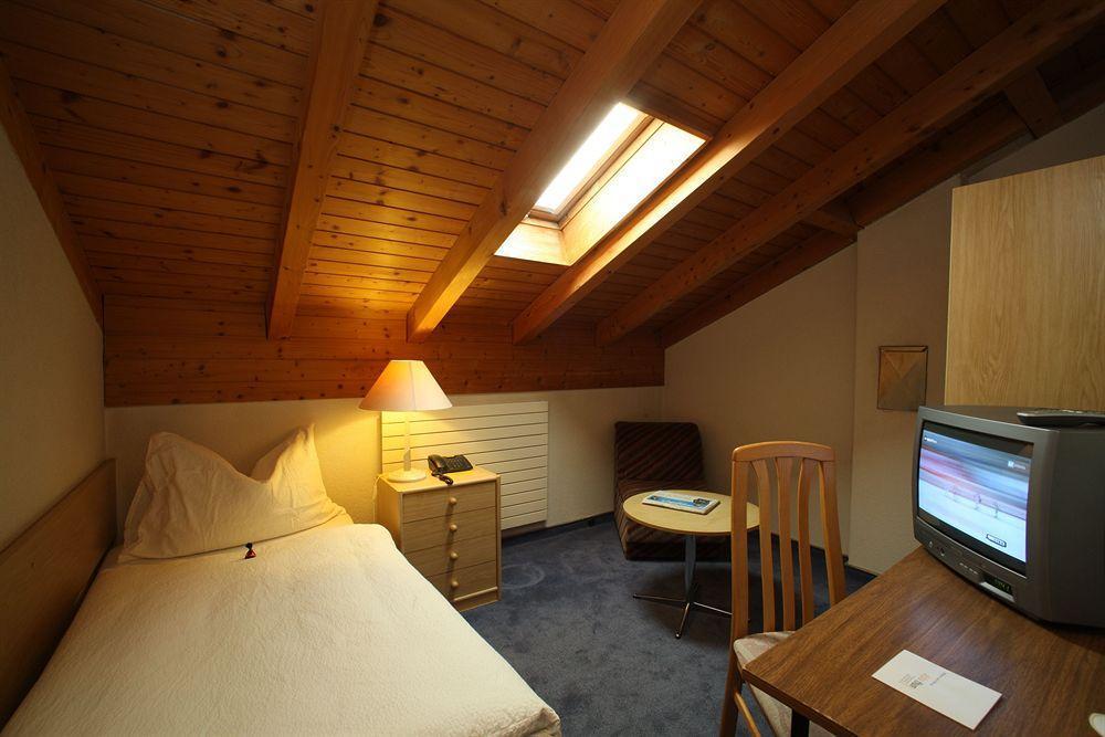 Hotel Alpha Thun Eksteriør billede